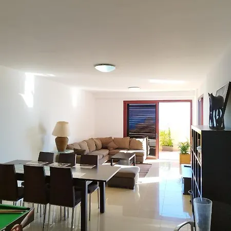 Vivienda Vacacional Compartida Bed & Breakfast Radazul